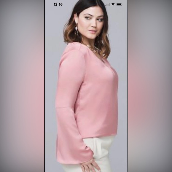 🌻 WHBM Plus Charmeuse Surplice Blouse - Picture 4 of 15